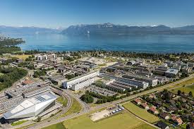 École polytechnique fédérale de Lausanne — Wikipédia